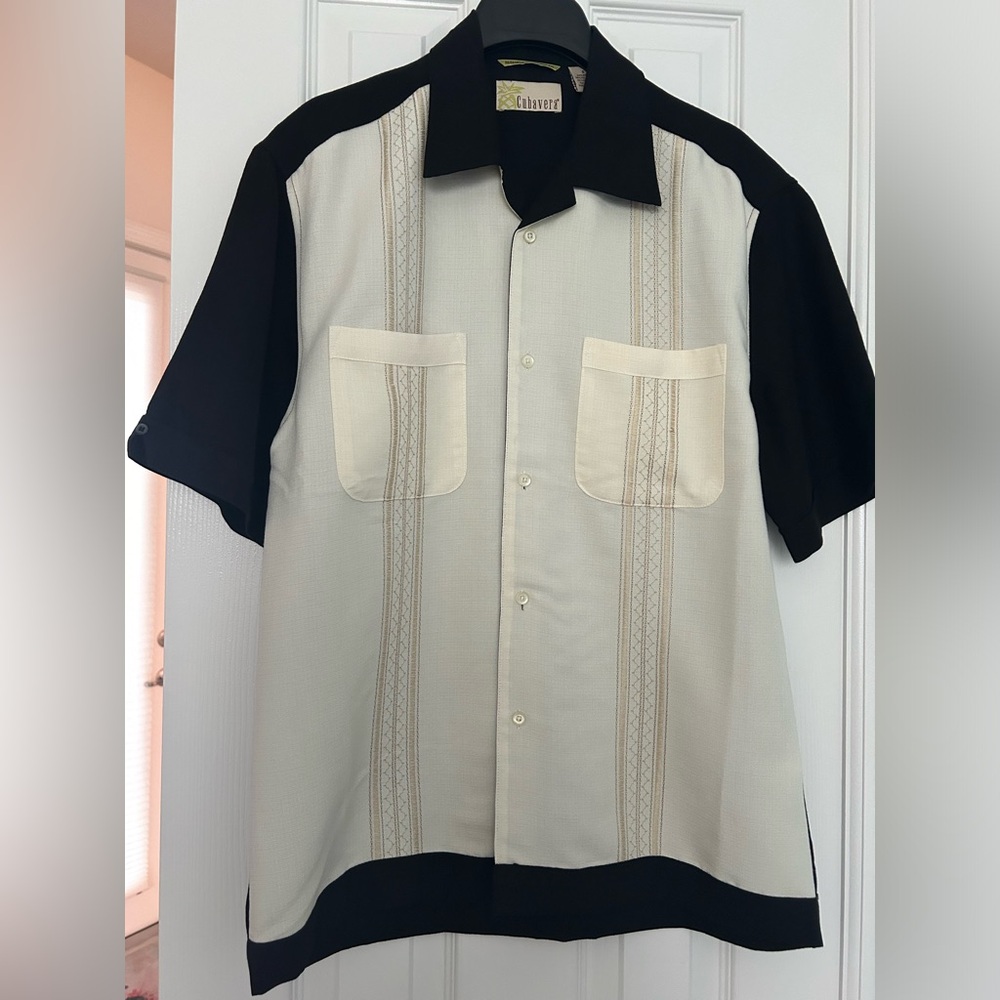 Cubavera NWOT Black and Ivory Embroidered Shirt